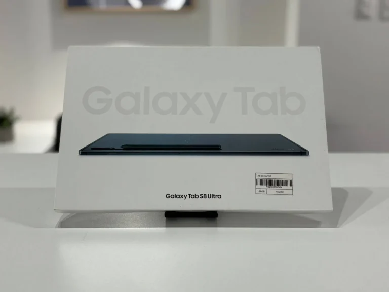 Galaxy Tab S8 Ultra 128GB (Sellada) + Teclado