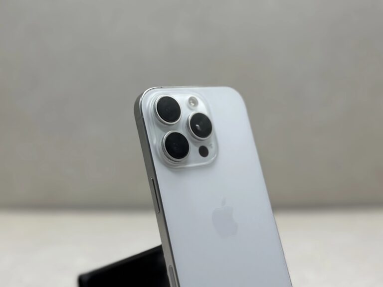 iPhone 16 Pro 128GB Plateado
